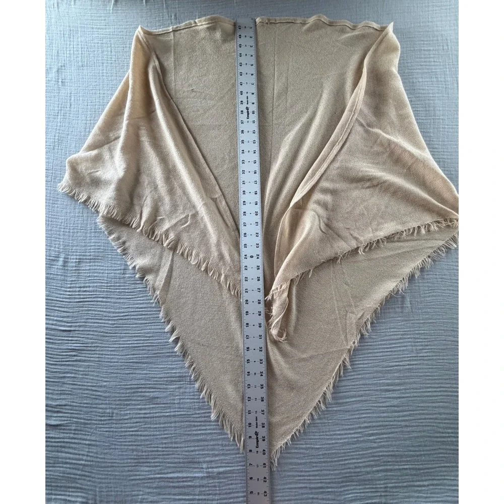 Womens Cream Fine Knit Shawl Wrap with Eyelash Fringe Ivory One Size Scarf